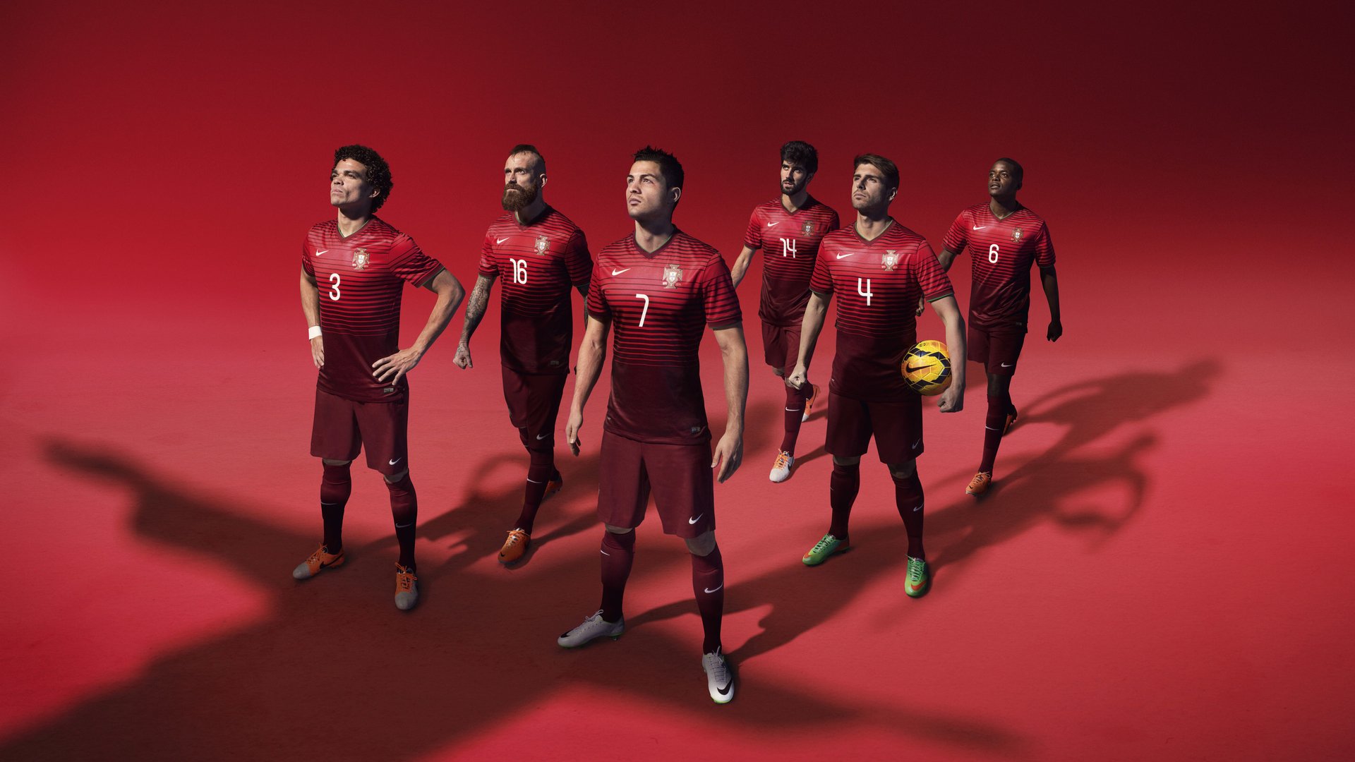 主帅接受专访分享执教理念谈及团队合作与精神建设，执教理念是什么